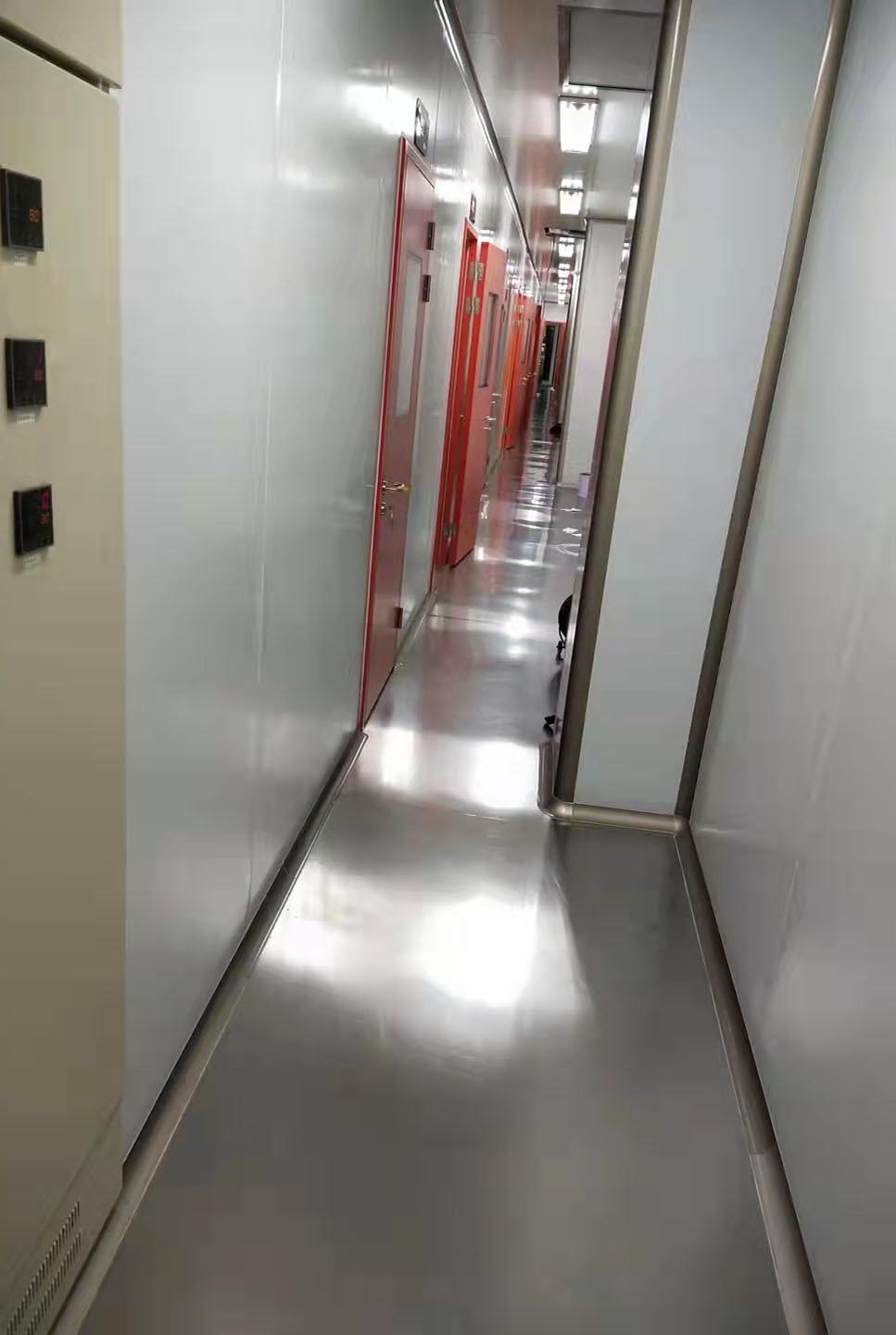 無塵自動<a href='http://www.mmsksl.cn/' target='_blank' title='噴漆設備' style='color:#eb2828'><strong>噴漆設備</strong></a>.jpg